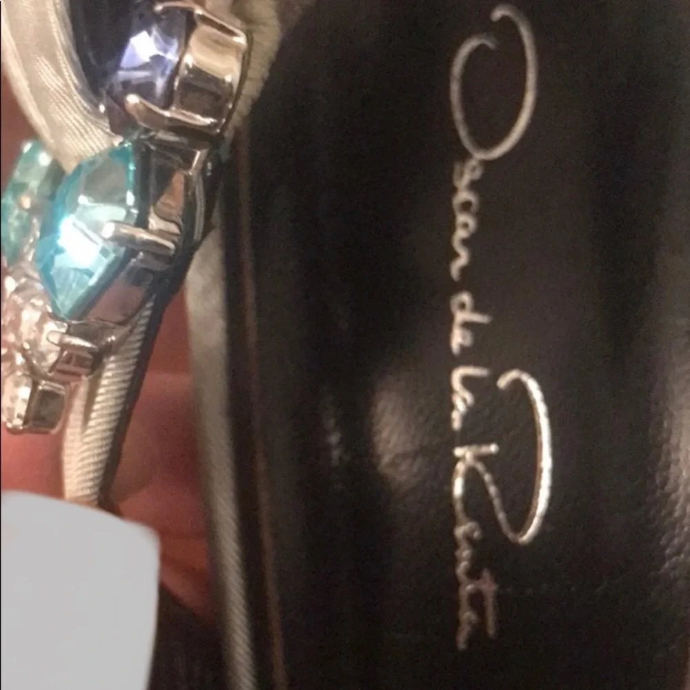 Oscar de la Renta - Picture 2 of 4